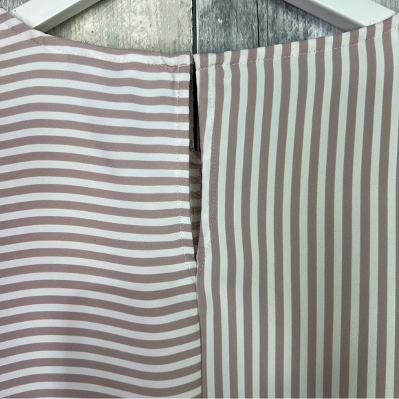 EXPRESS Multi Striped Taupe White Top Dolman Sleeves Size XS - Picture 7 of 8